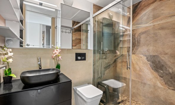 Resale - Apartment - Orihuela Costa - Villamartin