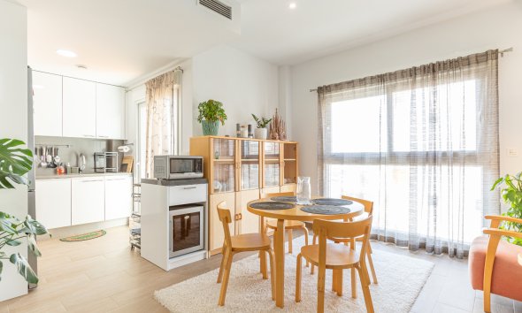 Resale - Apartment - Torrevieja - Nueva Torrevieja
