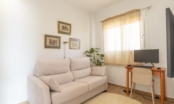 Resale - Apartment - Torrevieja - Nueva Torrevieja