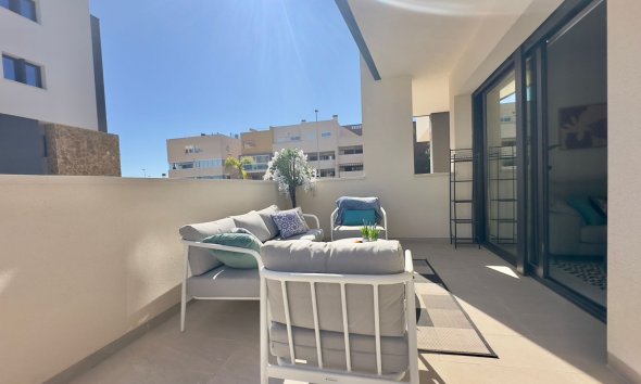 Resale - Apartment - Orihuela Costa - Playa Flamenca
