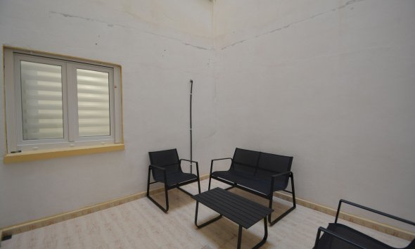 Resale - Apartment - Torrevieja - Playa Acequion