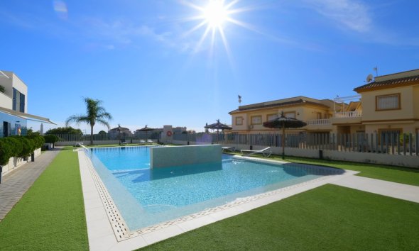 Resale - Apartment - Orihuela Costa - Playa Flamenca