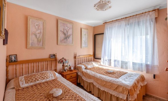 Resale - Bungalow - Torrevieja - Torretas