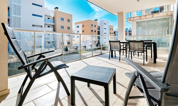 Resale - Apartment - Orihuela Costa - Villamartín