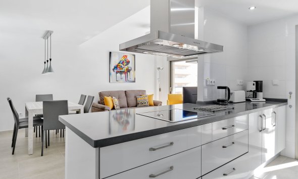 Resale - Apartment - Orihuela Costa - Villamartín