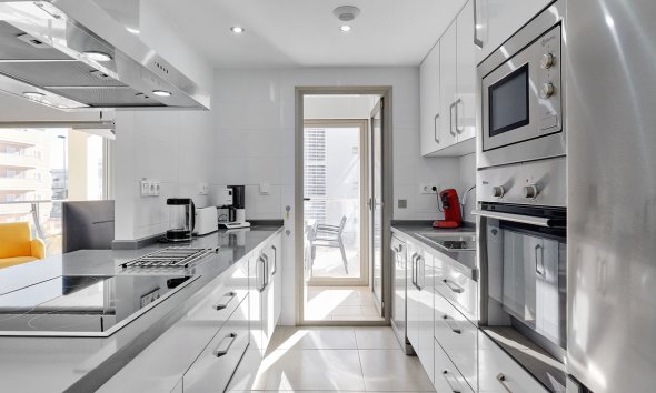 Resale - Apartment - Orihuela Costa - Villamartín