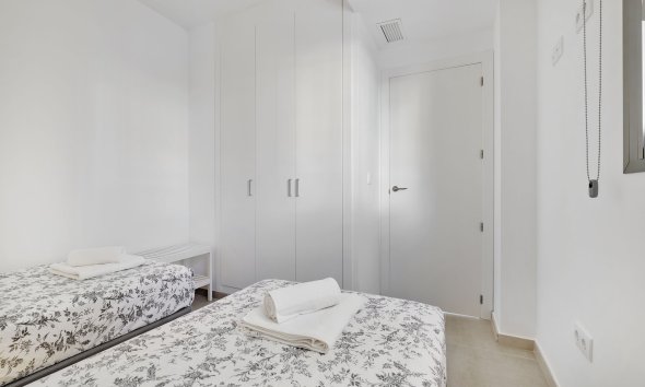 Resale - Apartment - Orihuela Costa - Villamartín