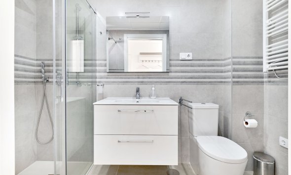 Resale - Apartment - Orihuela Costa - Villamartín