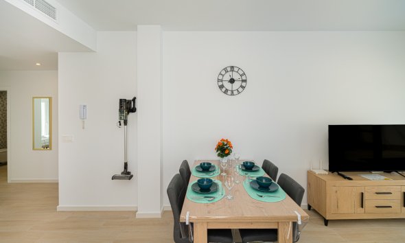 Resale - Villa - Avileses