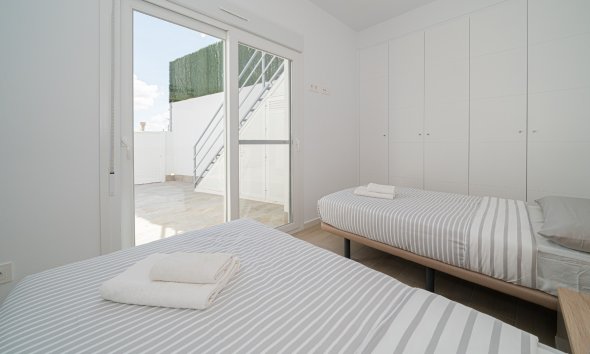 Resale - Villa - Avileses