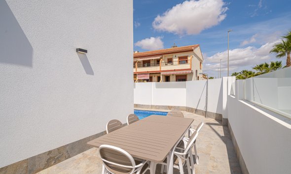 Resale - Villa - Avileses