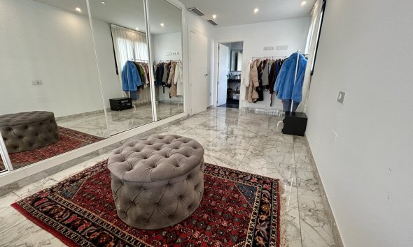 Resale - Villa - Torrevieja - Los Balcones