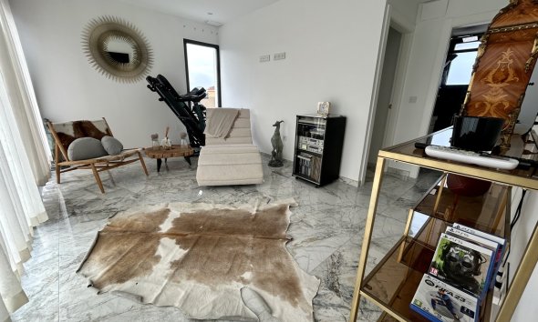 Resale - Villa - Torrevieja - Los Balcones