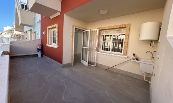 Resale - Apartment - Pilar de la Horadada