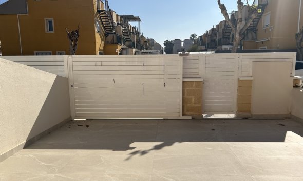 Resale - Apartment - Pilar de la Horadada