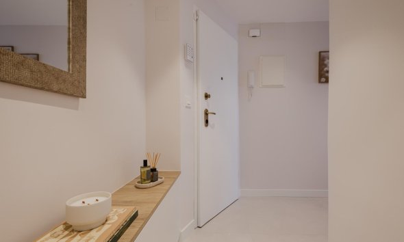 Resale - Apartment - Torrevieja - Playa del Acequión