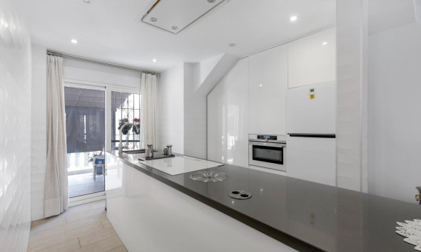 Resale - Bungalow - Guardamar del Segura - Urbanizaciones