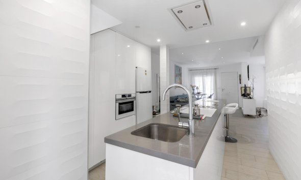 Resale - Bungalow - Guardamar del Segura - Urbanizaciones