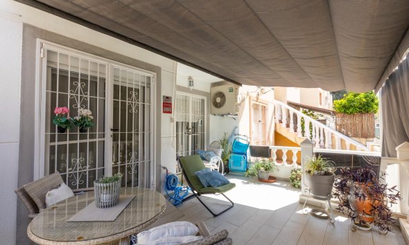 Resale - Bungalow - Guardamar del Segura - Urbanizaciones