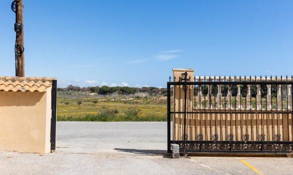 Resale - Bungalow - Guardamar del Segura - Urbanizaciones