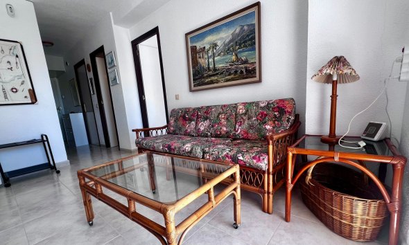 Resale - Apartment - Torrevieja - Cabo cervera