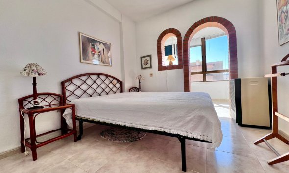 Resale - Apartment - Torrevieja - Cabo cervera