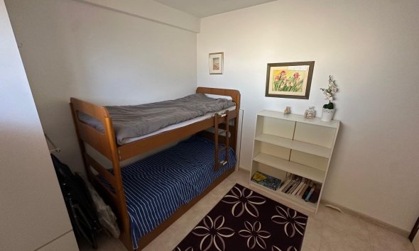 Resale - Apartment - Torrevieja - Cabo cervera