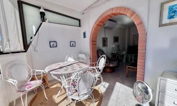 Resale - Apartment - Torrevieja - Cabo cervera