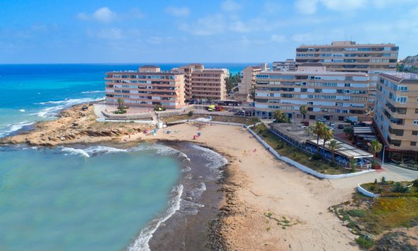 Resale - Apartment - Torrevieja - Cabo cervera