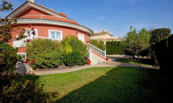 Resale - Villa - Rojales - Centro de la Ciudad Quesada