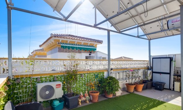 Resale - Terraced house / Townhouse - Torrevieja