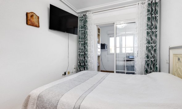 Resale - Terraced house / Townhouse - Torrevieja