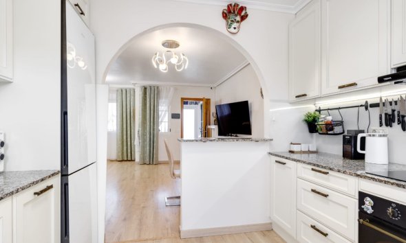 Resale - Terraced house / Townhouse - Torrevieja