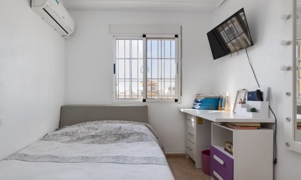 Resale - Terraced house / Townhouse - Torrevieja