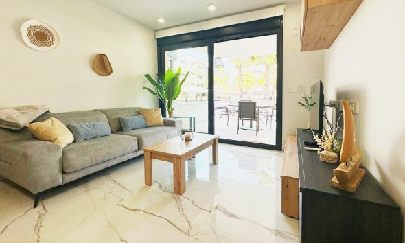 Resale - Apartment - Torrevieja - Los Altos