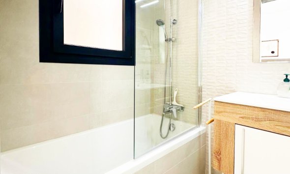 Resale - Apartment - Torrevieja - Los Altos