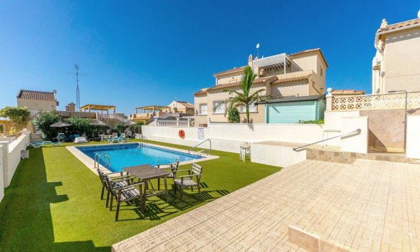 Rynek Wtórny - Bungalow / Domek parterowy - San Miguel de Salinas - Las filipinas