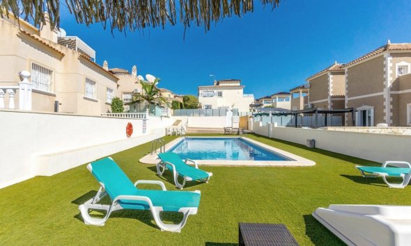 Rynek Wtórny - Bungalow / Domek parterowy - San Miguel de Salinas - Las filipinas