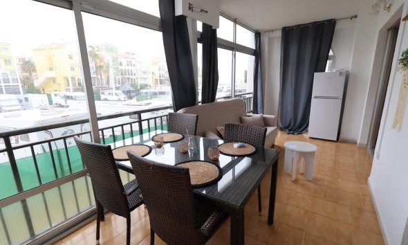 Resale - Apartment - Torrevieja - La Veleta