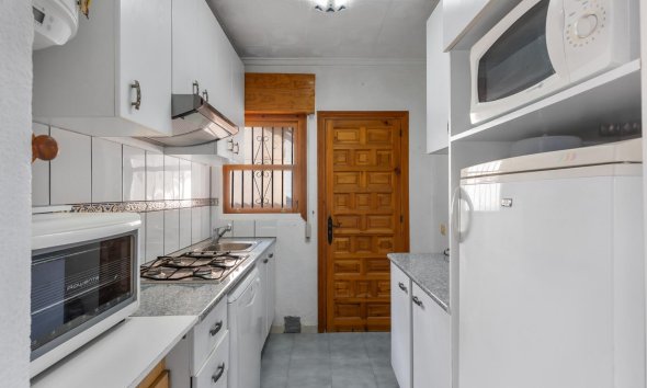 Resale - Villa - Torrevieja - El chaparral