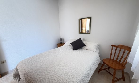 Resale - Apartment - Orihuela Costa - La Zenia