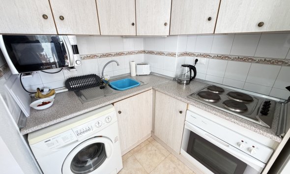 Resale - Apartment - Orihuela Costa - La Zenia