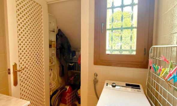 Resale - Terraced house / Townhouse - Orihuela Costa - Villamartín