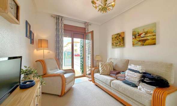 Resale - Terraced house / Townhouse - Orihuela Costa - Villamartín