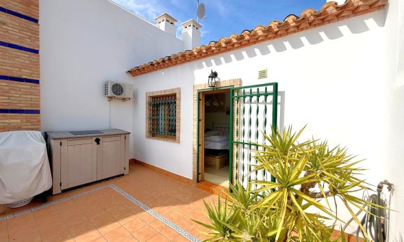 Resale - Terraced house / Townhouse - Orihuela Costa - Villamartín