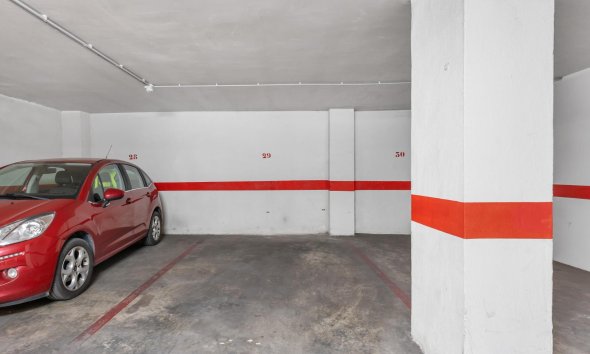 Resale - Apartment - Torrevieja - Estacion de autobuses