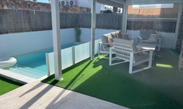 Resale - Villa - Orihuela Costa - Lomas de Cabo Roig