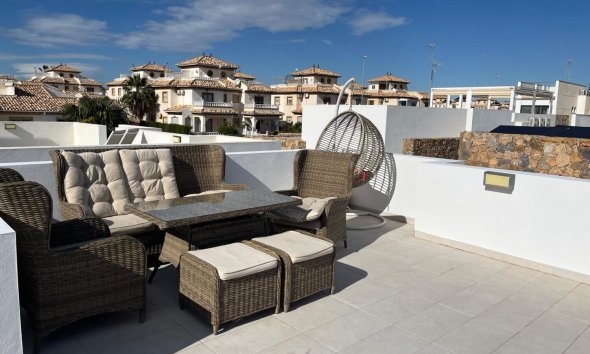 Resale - Villa - Orihuela Costa - Lomas de Cabo Roig