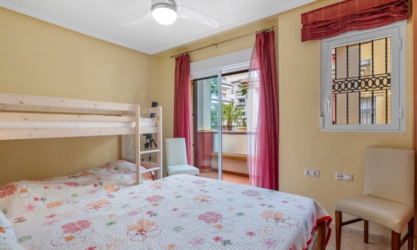 Resale - Terraced house / Townhouse - Orihuela Costa - Villamartín