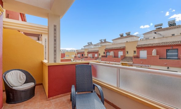 Resale - Terraced house / Townhouse - Orihuela Costa - Villamartín